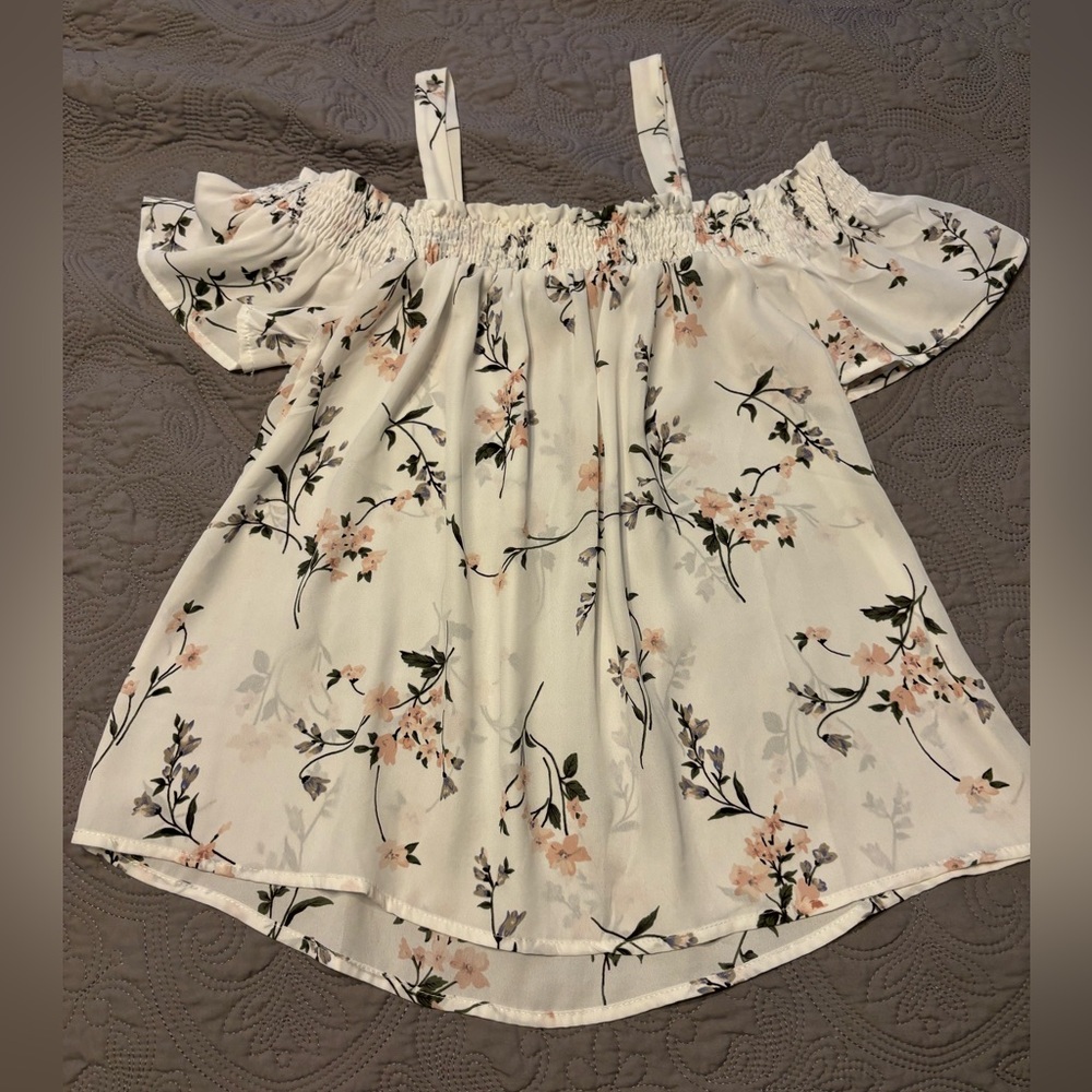 Floral Off-Shoulder Blouse